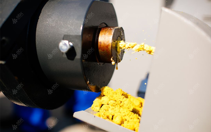improve oil yield with soybean extruder machine